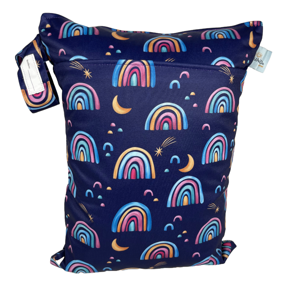 Große Wetbag "Regenbögen lila" - Nasstasche für Kita, Windeln & Badebekleidung